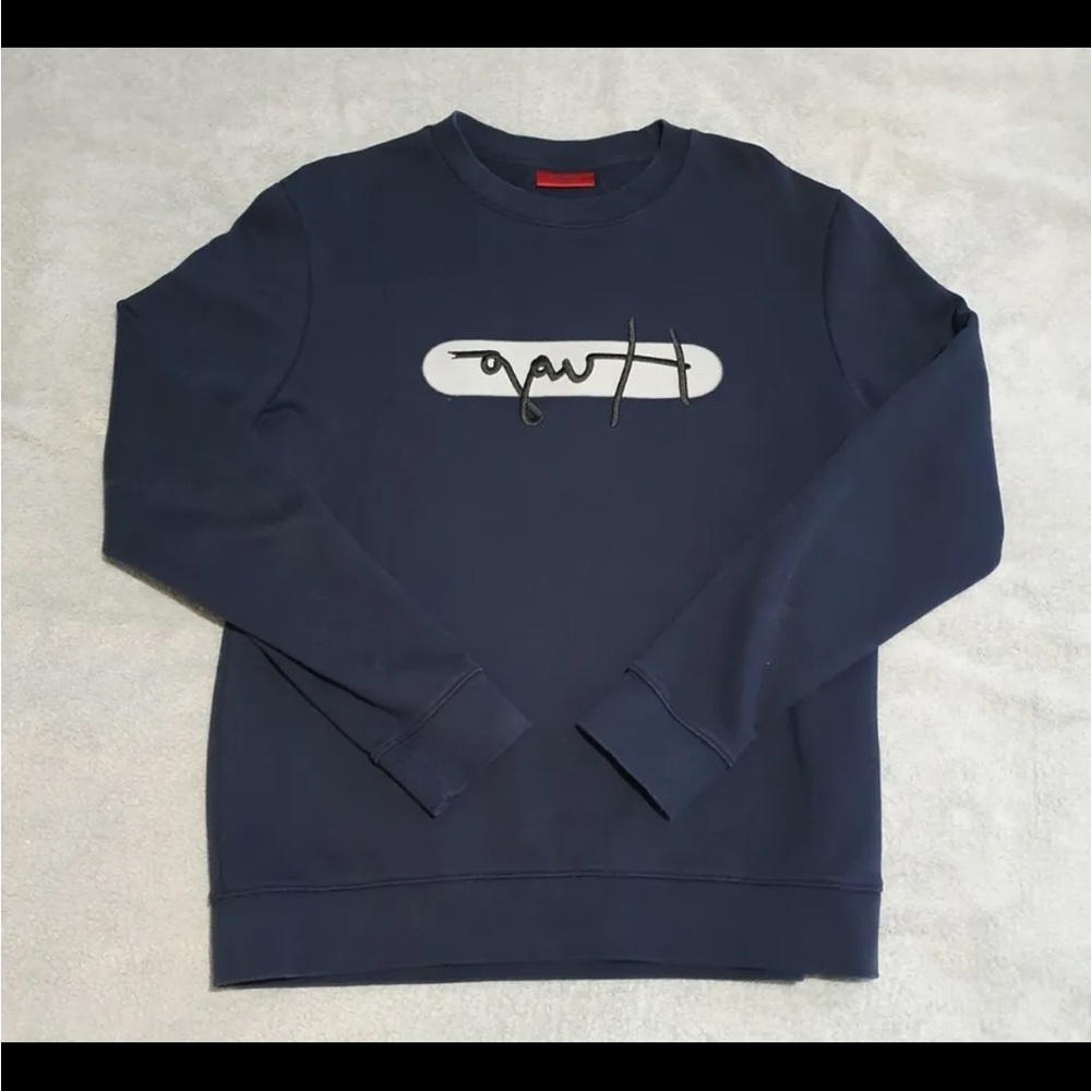 NWT’s Hugo Boss Crewneck Sweatshirt “OGUH” Men’s Size Medium
